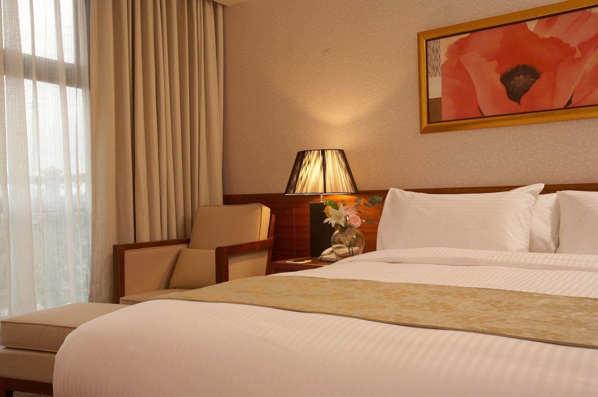 Fullon Hotel Taoyuan Eksteriør bilde